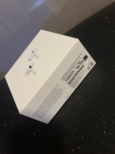 Airpods pro 2 gen pakend (1 foto / 3)