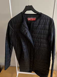 Двухкомпонентная куртка Nike (2 фото из 3)