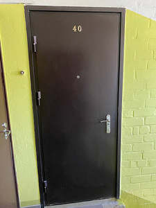 Продам квартиру (3 фото из 12)