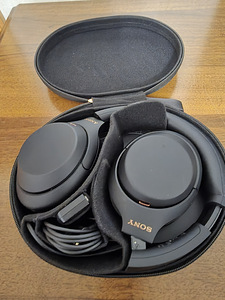 Sony WH-1000XM4 kõrvaklapid (2 foto / 3)