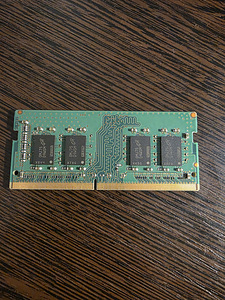 Mälukaart Micron mta8atf1g64hz - 3g2j1 8 GB (2 foto / 2)