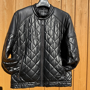 GUESS jakk (7 foto / 10)