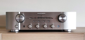 Стереоусилитель Marantz PM7004 (2 фото из 9)