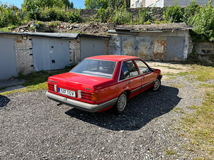 Opel Rekord 1986 (7 foto / 9)
