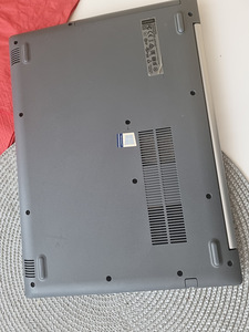 Lenovo ideapad 320 sülearvuti (3 foto / 6)