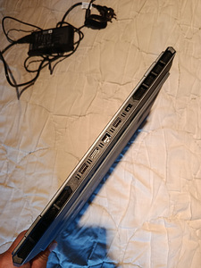 Lenovo mänguri läptop (5 foto / 6)