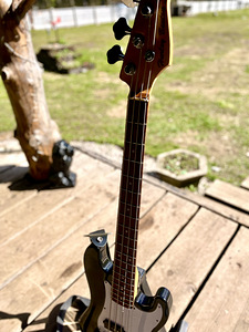 Harley Benton Basskitarr (4 foto / 6)