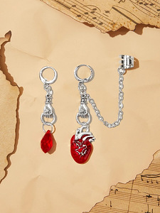 New earrings heart shape (modern gothic style) (1 foto / 4)