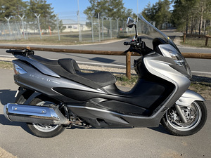 Suzuki burgman 400 2013a. (2 foto / 7)