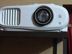 Epson EH-TW 7000 (3 фото из 3)