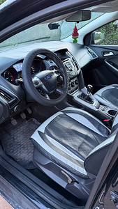 Продам Ford Focus (5 фото из 7)