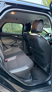Продам Ford Focus (7 фото из 7)