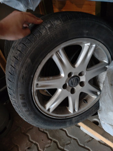 Volvo s60 (5 фото из 7)