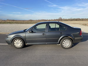 Volkswagen Bora 1.9 TDI 85 kW 2000 (4 foto / 15)
