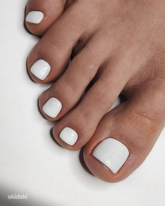 Педикюр (2 фото из 3)