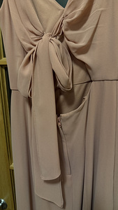 Heleroosa David’s Bridal kleit. (3 foto / 4)
