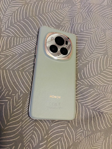 Honor Magic6 Pro 512/12 (2 foto / 4)
