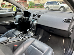 Volvo V50 R-Design (6 foto / 10)