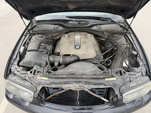 BMW 745i E65 V8 245kw (14 foto / 14)