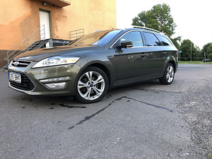 Ford Mondeo 2011 (8 foto / 14)