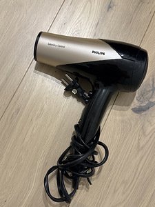 Фен Philips (Salon Dry Control -IONS) (1 фото из 3)