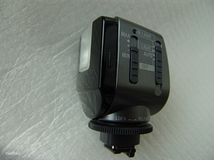 Sony HVL- HIRL videovalgusti Sony 3W (2 foto / 3)