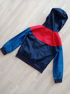 Nike tuulekas (3 foto / 3)