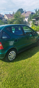 Mercedes-Benz (2 foto / 5)