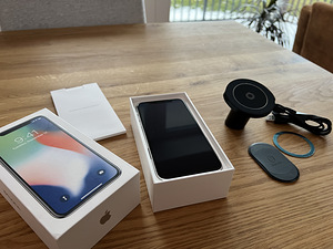 iPhone X серебристый 64 ГБ (3 фото из 3)