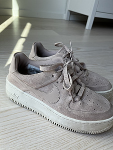 Nike air roosad naiste tossud (1 foto / 2)