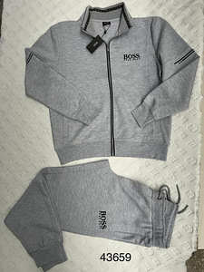 Tracksuit Hugo Boss (1 foto / 2)