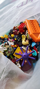Täis kast LEGO klotsid , umb 70l (2 foto / 10)