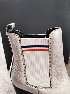 Uued TOMMY HILFIGER nahast saapad s39 (3 foto / 5)