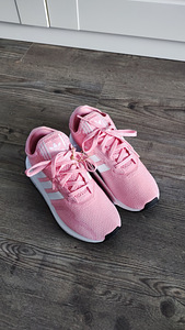 Новые кроссовки ADIDAS р.33,5(21,5) (7 фото из 10)