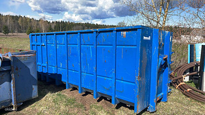 Kallur, ehitusjäätmete äravedu konteinerid (5 foto / 8)