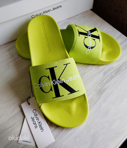 Новые шлепанцы Calvin Klein, размер 41 (фото #2)
