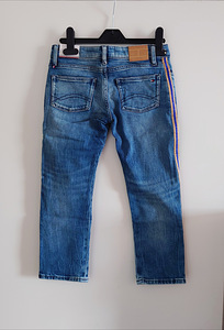 Uued Tommy Hilfiger lühendatud teksad tüdrukule, 128 (3 foto / 8)