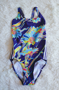 Uus Adidas naiste ujumistrikoo, 36 (2 foto / 6)