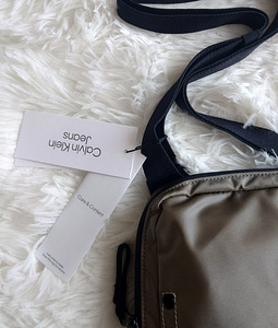 Calvin Klein новая мужская сумка через плечо (6 фото из 6)