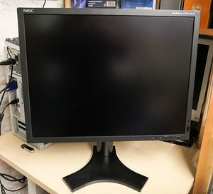 Nec kujundaja profimonitor MULTISYNC LCD2190UXP 21,3 (3 foto / 3)