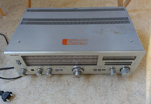 Sony STR-333L tüüner ja võimendi - ressiiver, vajab remonti (1 foto / 3)