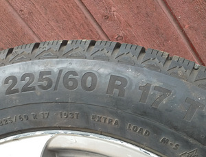 Veljed Lexus + MS rehvid 225/60/R17 (3 foto / 3)