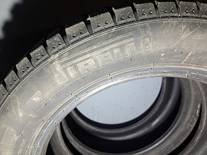 Naelrehvid PIRELLI 205x55x16 (4 foto / 5)