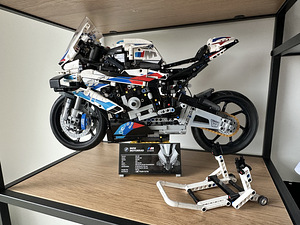 Lego technic BMW rr1000 (1 foto / 3)