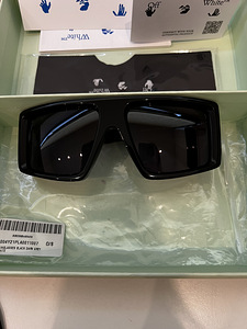 Off-white prillid. Originaal. (1 foto / 8)
