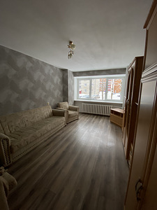Kreenholmi tn 27, Kreenholmi, Narva, Ida-Virumaa (6 foto / 26)