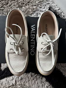 VALENTINO Boat shoes (3 foto / 6)