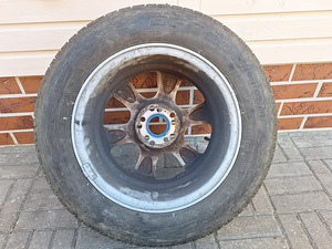 Литые диски R15 6.5J + шины 195/65 R15 (3 фото из 10)