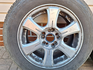 Литые диски R15 6.5J + шины 195/65 R15 (4 фото из 10)