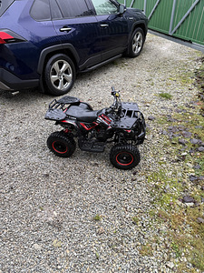 Laste atv 2 takti,automaat, 3+8 aastatele umbesVäga heas kor (2 foto / 2)